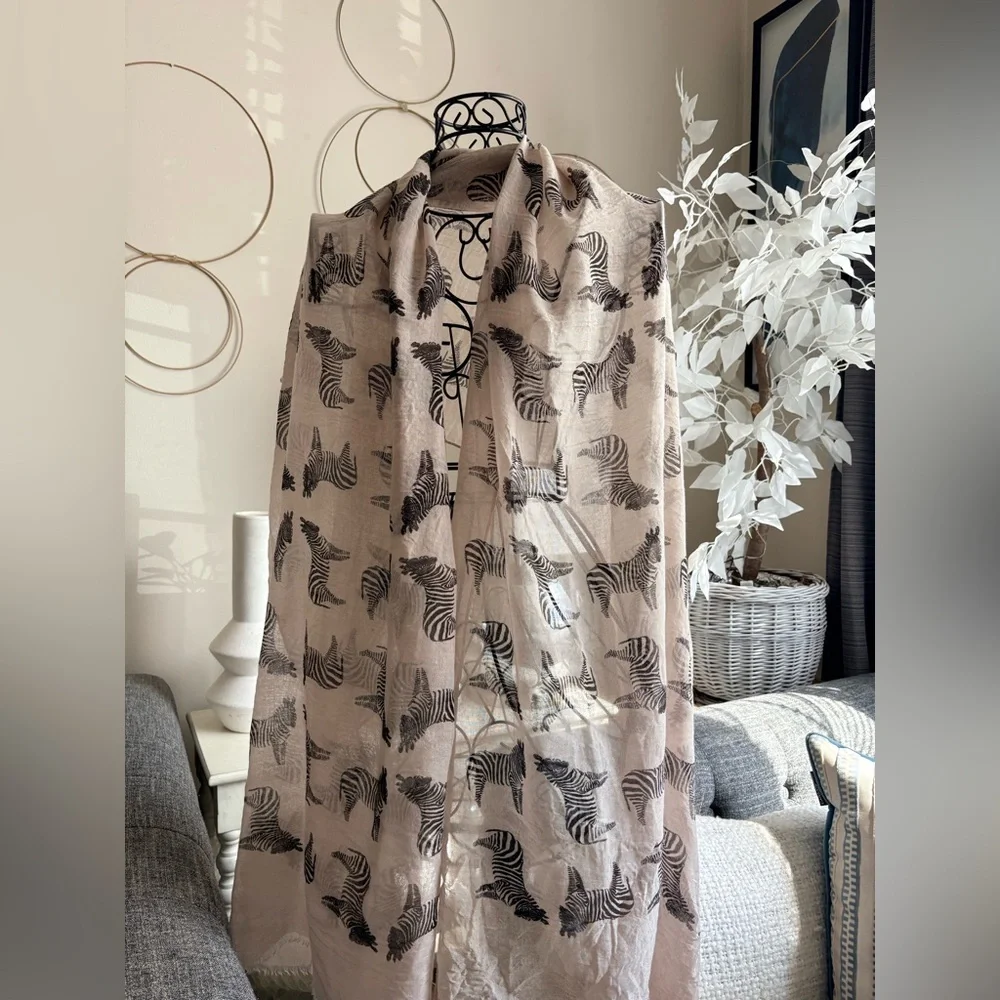 NWT Tickled Pink Black & Tan Zebra Print Wrap Scarf Size 27”x 76” - Picture 6 of 10